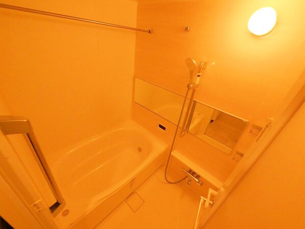 シーズンフラッツ青葉通一番町の物件内観写真